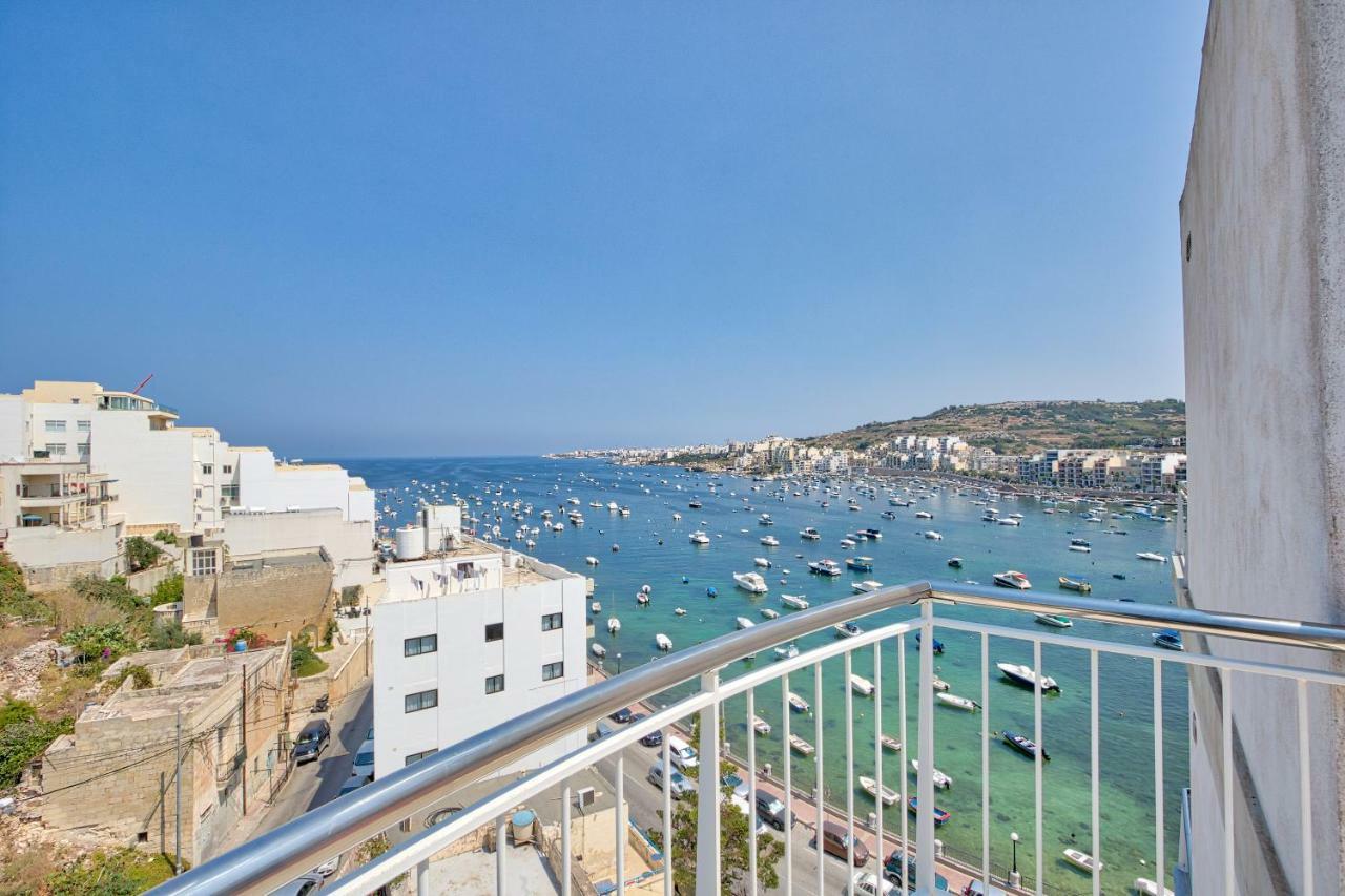 Appartement HV12 - Sea Front Penthouse with unique Views! à San Pawl il-Baħar Extérieur photo